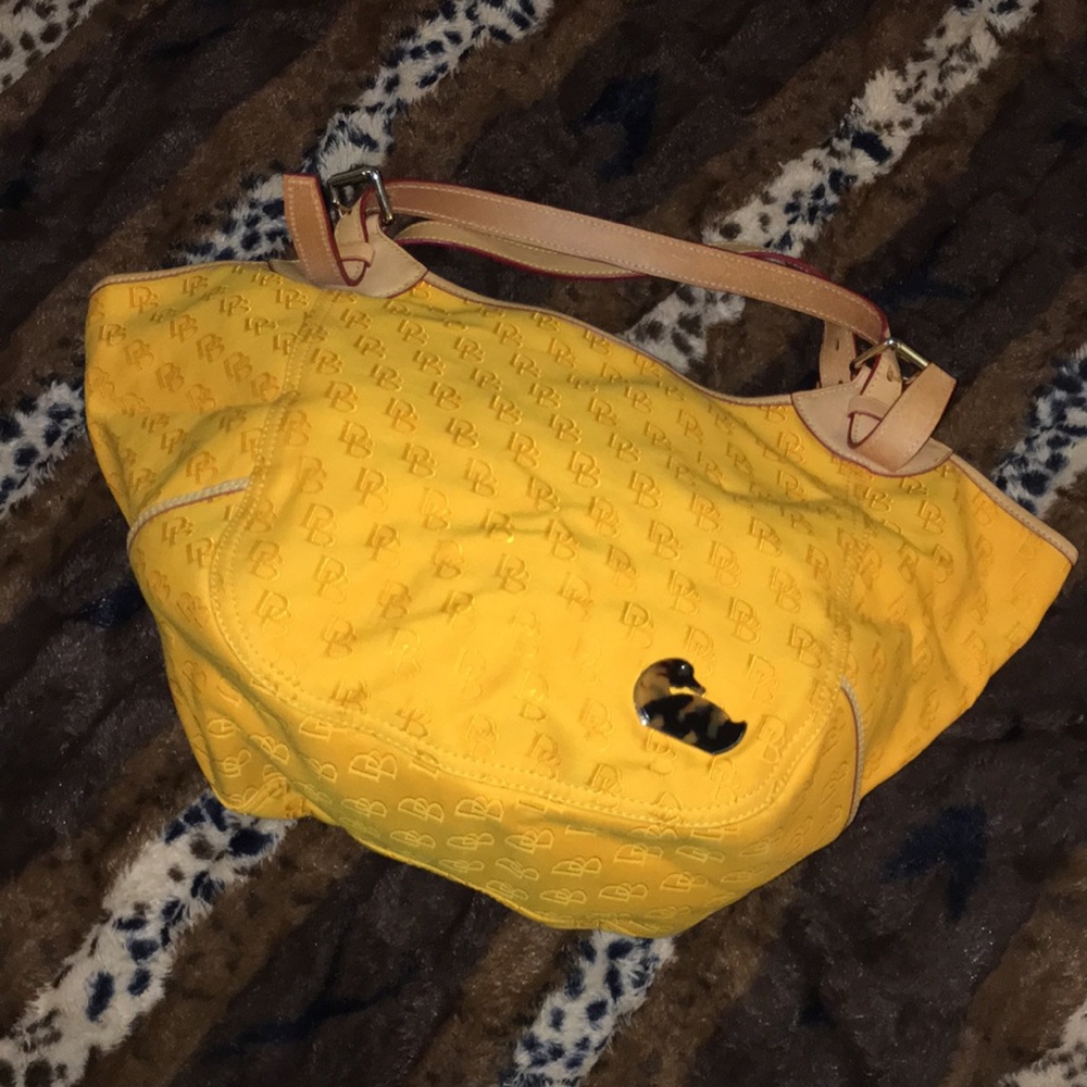 Dooney & Bourke
